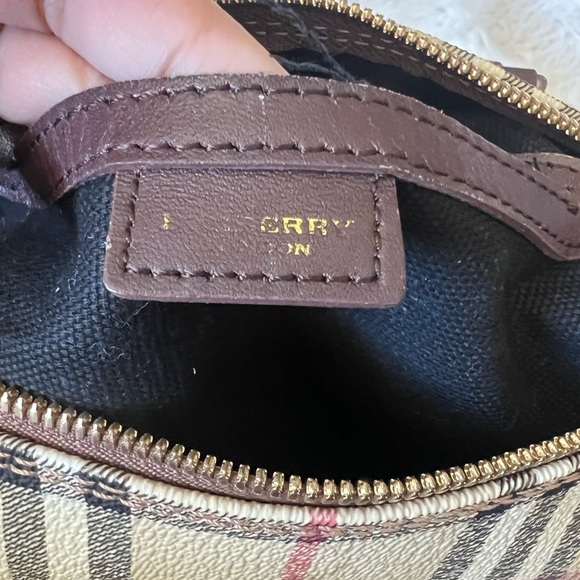 EUC Burberry Haymarket Check Boston - Picture 10 of 16